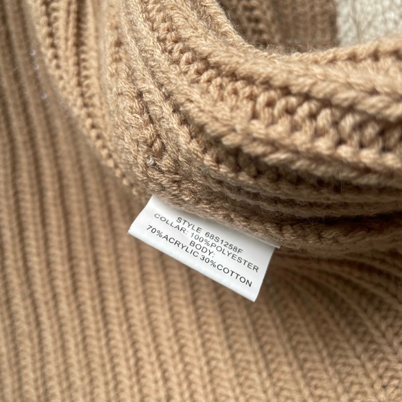 Quinn Suede Sherpa Knitted Vest - Picture 5 of 7